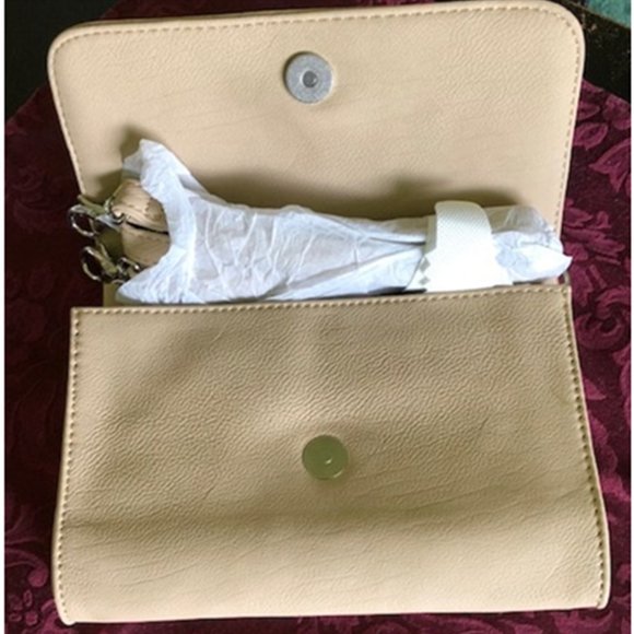 Ladies Clutch with Strap - Picture 2 of 3